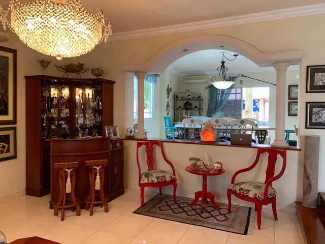 Casa de Venta en Manta Zona Manta 2000, Manabí — imagen 4