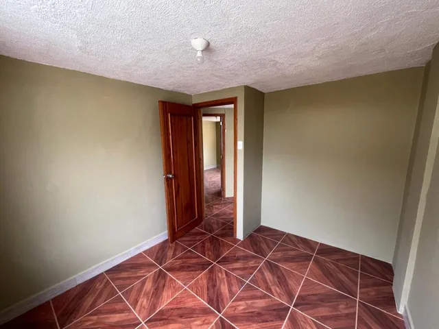 Venta Casa 3d Sector Pomasqui — imagen 3
