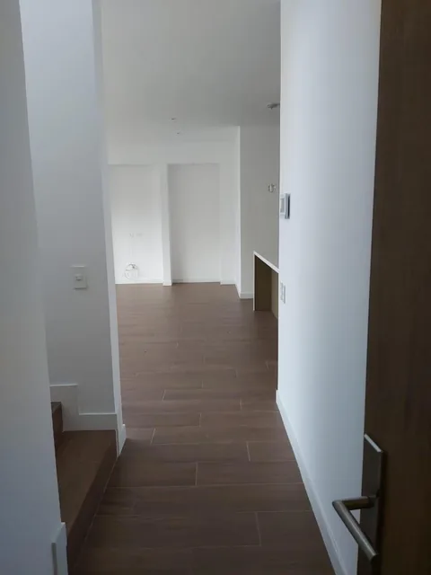 Vendo Duplex 174 m², 2 Dorm., Estudio, Terraza Privada, Cumbayá — imagen 3