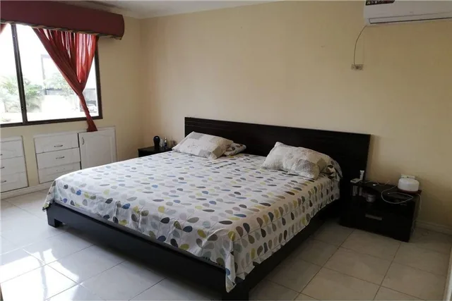 Casa de Venta en Manta Zona Sur Y/t, Manabí — imagen 2
