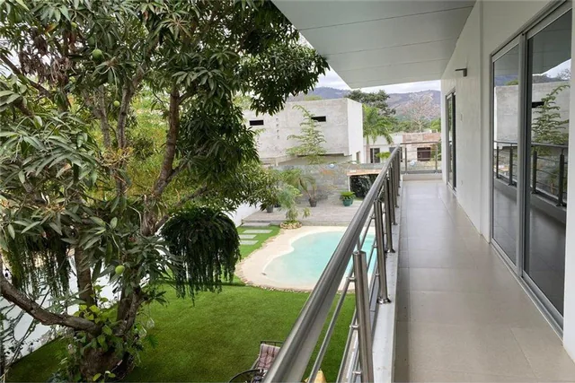Casa Independiente con Piscina de Venta Portoviejo Y/t, Manabí — imagen 3
