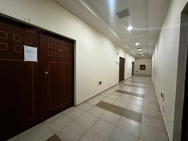 Venta de Oficina en Edificio El Torreón, Puerto Santa Ana Am, Guayas — imagen 3