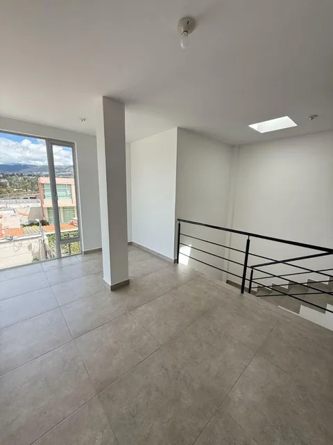 Venta Casa Tres Dorm. La Armenia Valle de Los Chillos — imagen 4