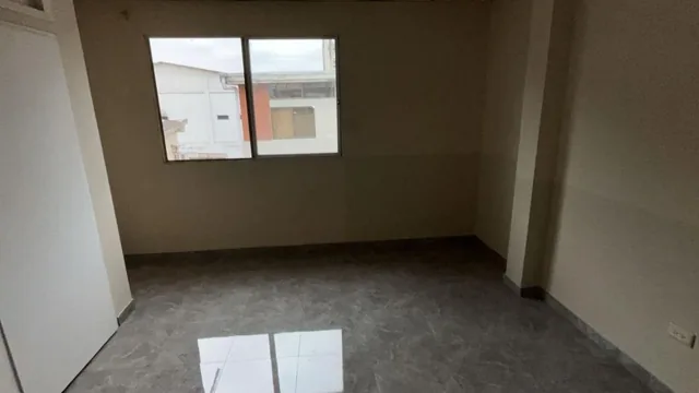 Departamento de 102 m² con 2 Dorm. en Venta en Urdesa Jhoa, Guayas — imagen 3