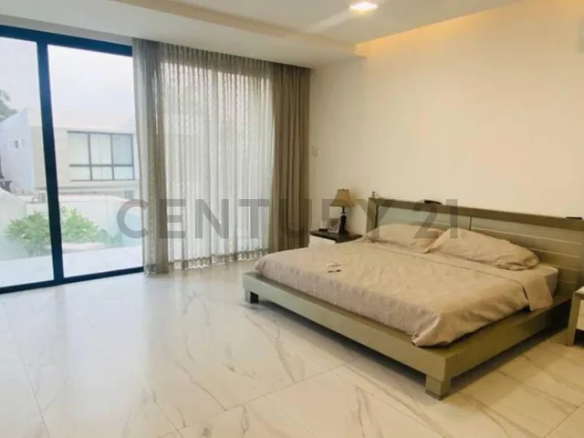 Venta Casa con Piscina en Isla Mocolí, Samborondón, Guayas — imagen 4