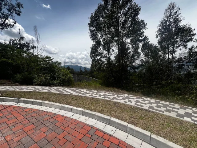 Venta, Terreno de 1000 m² en Tumbaco Excelente Urbanización — imagen 5