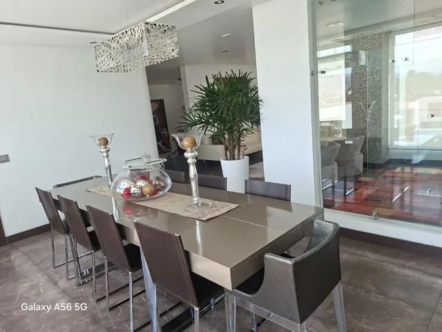 Moderna Casa con 400 m² y 5 Dorm. en Venta en El Corazón de Cumbayá — imagen 4