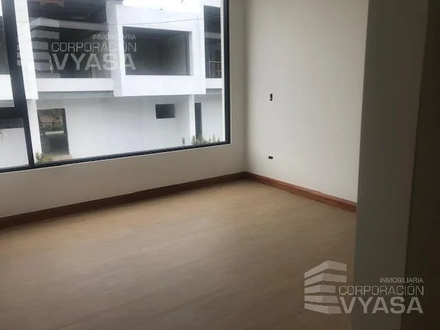 Tumbaco - La Viña Alta Bellavista, Casa en Venta 183.90 m² por Estrenar - C6 — imagen 2