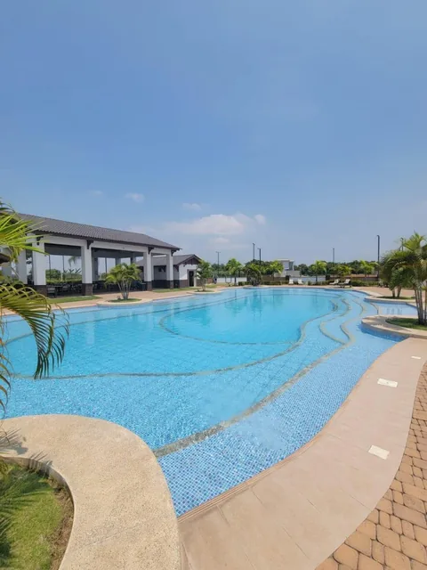 En Venta Exclusivo Terreno Esquinero con Vista Al Río en Isla Celeste Babor Samborondón | $390/m², Guayas — imagen 5