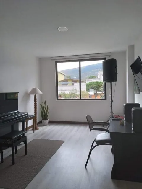 Departamento en Venta en Tumbaco — imagen 4