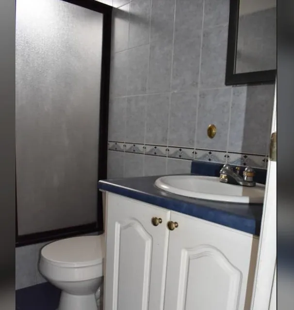Venta Departamento Duplex Tres Dorm. Monteserrin Tercer Piso — imagen 3