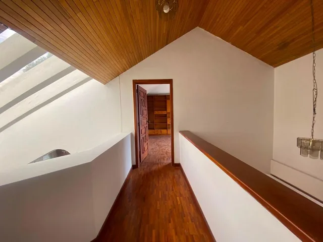 Exclusiva Residencia en Venta | Jardín del Este – Cumbayá — imagen 5
