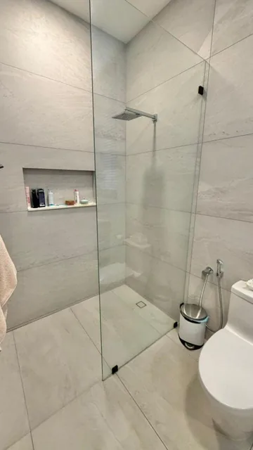 Aires de Batan Casa con 450 m² en Venta en Samborondón, 3 Habitaciones, Guayas — imagen 3