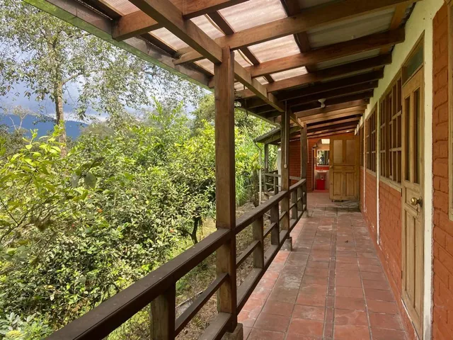Venta Finca en Nanegalito con Frente a La Vía, 22 Has Gb. Provincia de Pichincha — imagen 2