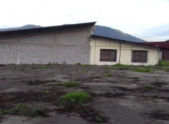 Venta Terreno Carapungo Sector Giovanny Calles Inf. Carla del Pino — imagen 2