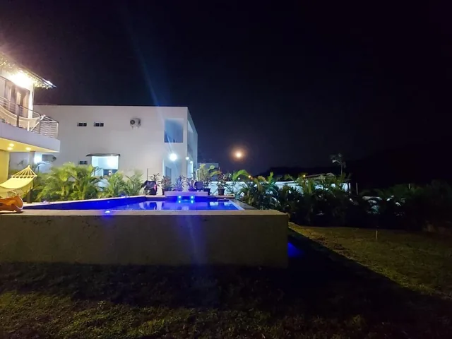 Casa con Piscina en Venta, Playas Villamil, Guayas — imagen 5