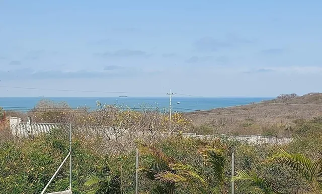 Casa con Piscina en Venta, Playas Villamil, Guayas — imagen 4