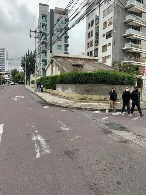 Mv Sector La Carolina y Eloy Alfaro. Terreno en Venta 569 m² — imagen 2