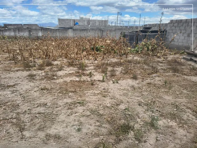 Terreno en Calderon de 445 m — imagen 4