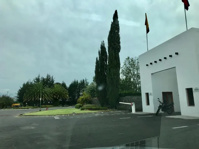 Venta Oportunidad Terreno Club Privado Arrayanes, Puembo 1100 m² — imagen 4