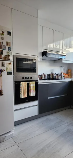 Vendo Casa Independiente Al Interior de un Edificio - La Primavera — imagen 4