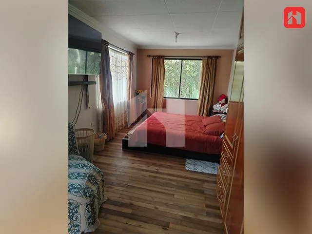 Vendo Casa con Amplio Terreno en Tarqui – Sector El Verde (Cv4077), Azuay — imagen 4
