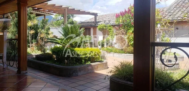 Casa Rentera en Venta Atuntaqui, Imbabura — imagen 5