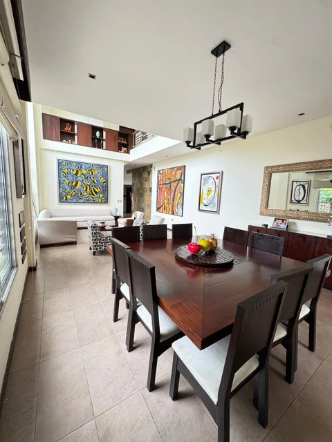 Vendo en Puerto Azul, Amplia Casa, 4 Dorm. + Estudio/5to Dorm + Family Room. Sala Doble Altura, Guayas — imagen 4