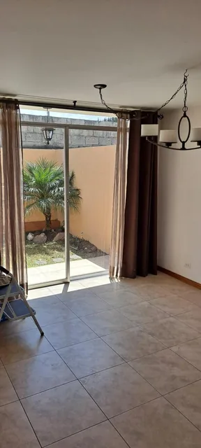 Vendo Casa Sector Dean San Jose del Valle - Los Chillos — imagen 3