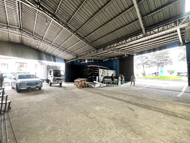 Mv - Sector Pintado, Av Mariscal Sucre en Venta Terreno Comercial 690,83 m² — imagen 5