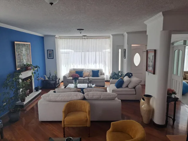 Vendo Excelente Casa Sector Colegio Sek — imagen 5