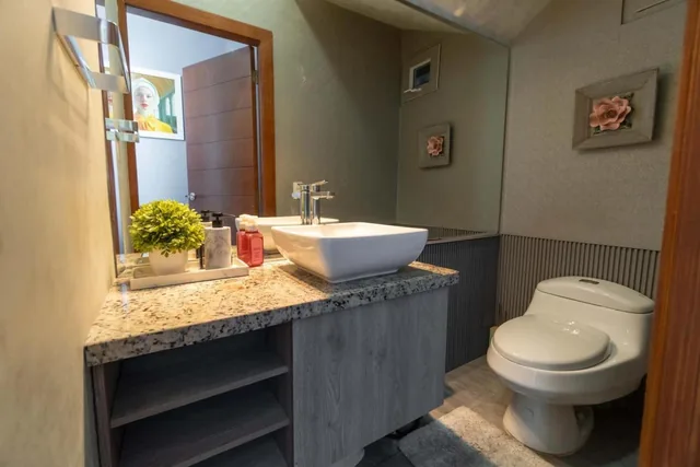 Casa en Venta en Samborondón, Ciudad Celeste, 3 Dorm., 3 Baños, 177.22 m², con Piscina, Guayas — imagen 3