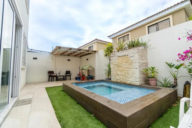 Casa en Venta en Samborondón, Ciudad Celeste, 3 Dorm., 3 Baños, 177.22 m², con Piscina, Guayas — imagen 2