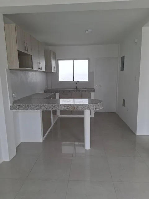 Casa en Venta en Guayaquil, Guayas — imagen 2