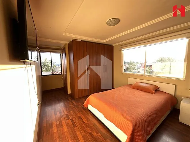 Vendo Amplia Casa en #cuenca – Sector y Cebollar (Cv3971), Azuay — imagen 3
