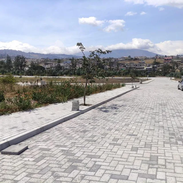 Terreno en Venta en Conjunto Privado de 41 Lotes en Llano Chico Sector La Delicia — imagen 3