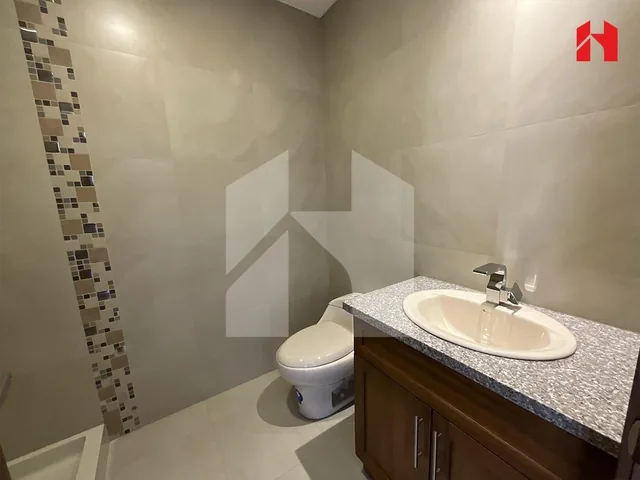 Vendo Departamento en Cuenca en El Sector de Los Tres Puentes (Dp2823), Azuay — imagen 2