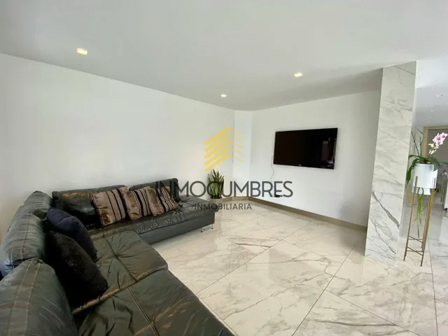 Casa con 500 m² y 4 Dorm. en Venta en Tumbaco — imagen 4