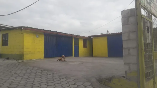 Terreno Comercial de Venta Calle Principal de Llano Grande — imagen 4