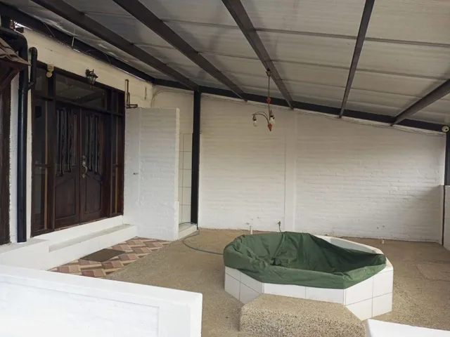 Venta Casa y Terreno Amplios Oportunidad, San Vicente de Tanda — imagen 2
