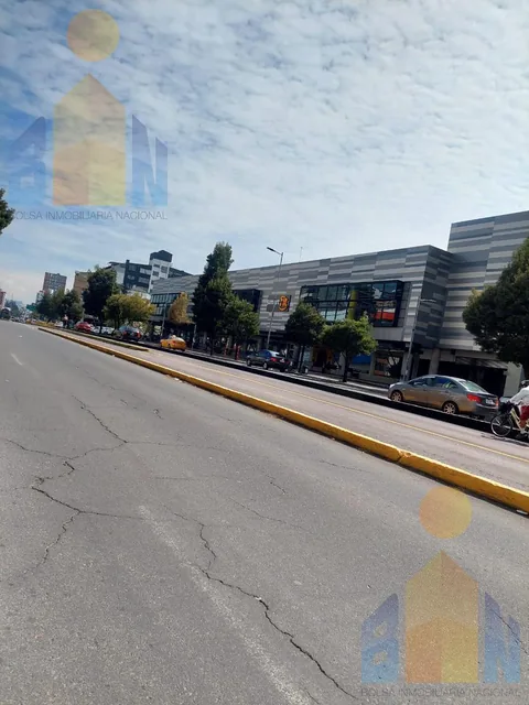 Vendo Terreno con Bodegas / Galpones a 3 Minutos de Quicentro Shopping La Carolina — imagen 4