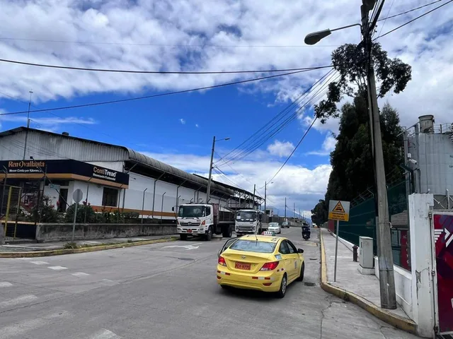 Terreno Industrial en Venta - Turubamba — imagen 3