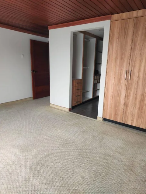 Vendo o Rento Casa Independiente en Miravalle (Cp) — imagen 4