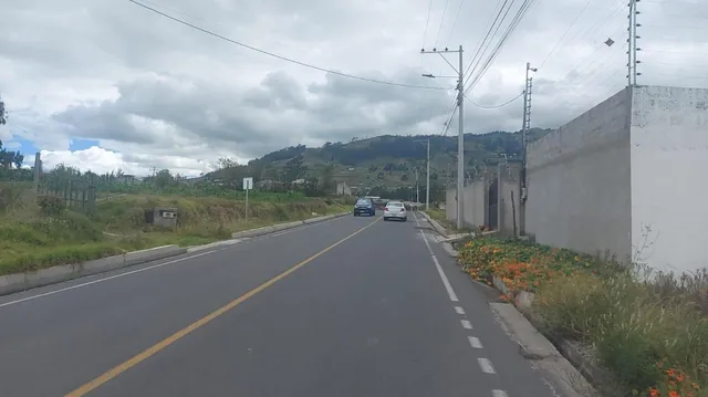 Terreno Plano en Venta en Urbanización Privada Unamuncho, Tungurahua — imagen 2