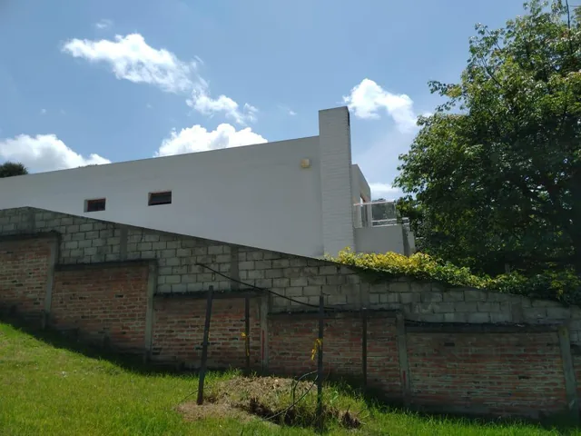 Vendo Terreno 1346 m², Dentro de Urb. Privada Cumbayá Vía Santa Inés. Oportunidad. Provincia de Pichincha — imagen 4