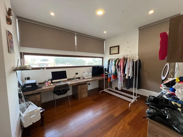 Oportunidad Venta Hermosa Casa 4 Dorm. Calderón Lujo — imagen 2
