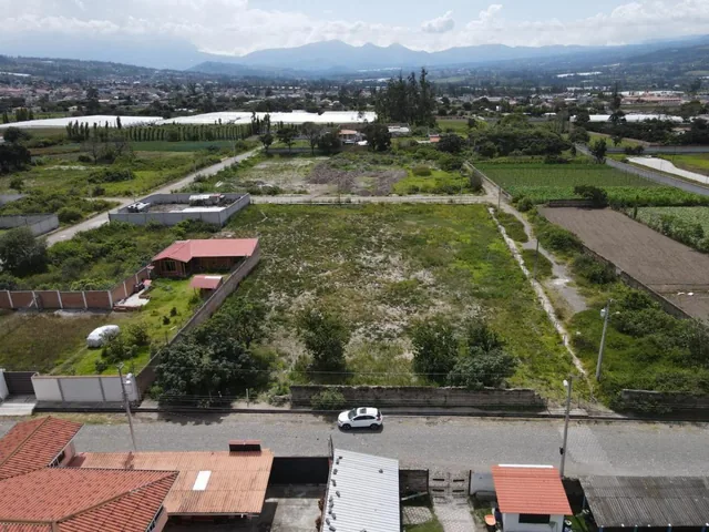 Terreno en Atuntaqui, Imbabura — imagen 2