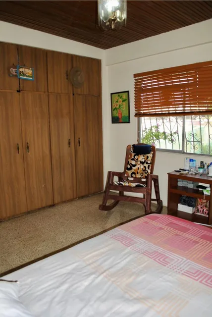Vendo Hermosa Casa en La Garzota 4 Dorm + Estudio, Guayas — imagen 2