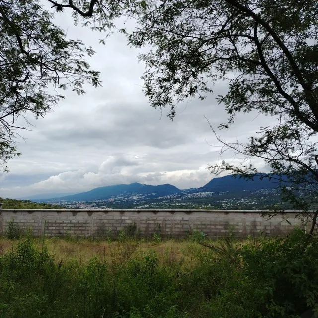 Venta en Tumbaco de Terreno Collaquí en Urbanización de Primera — imagen 2