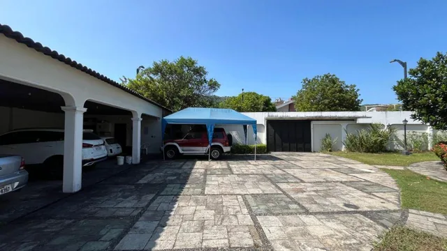 Casa en Venta Los Ceibos, Av Principal, Guayas — imagen 2